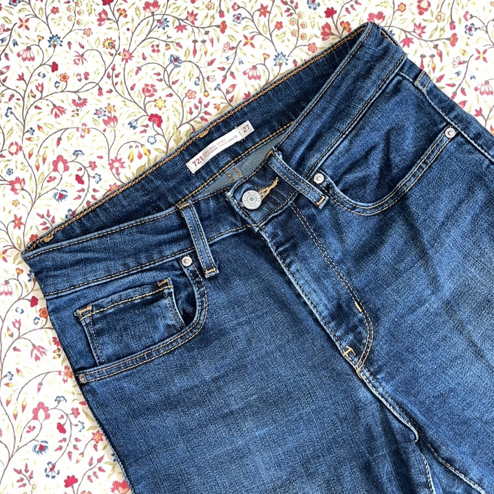721 Levi’s High Rise Skinny, size 27